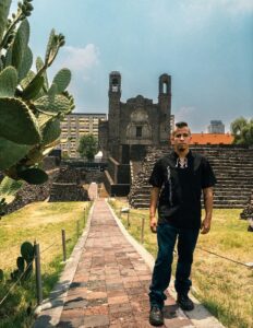 ICNOCUICATL_LEGADO_2